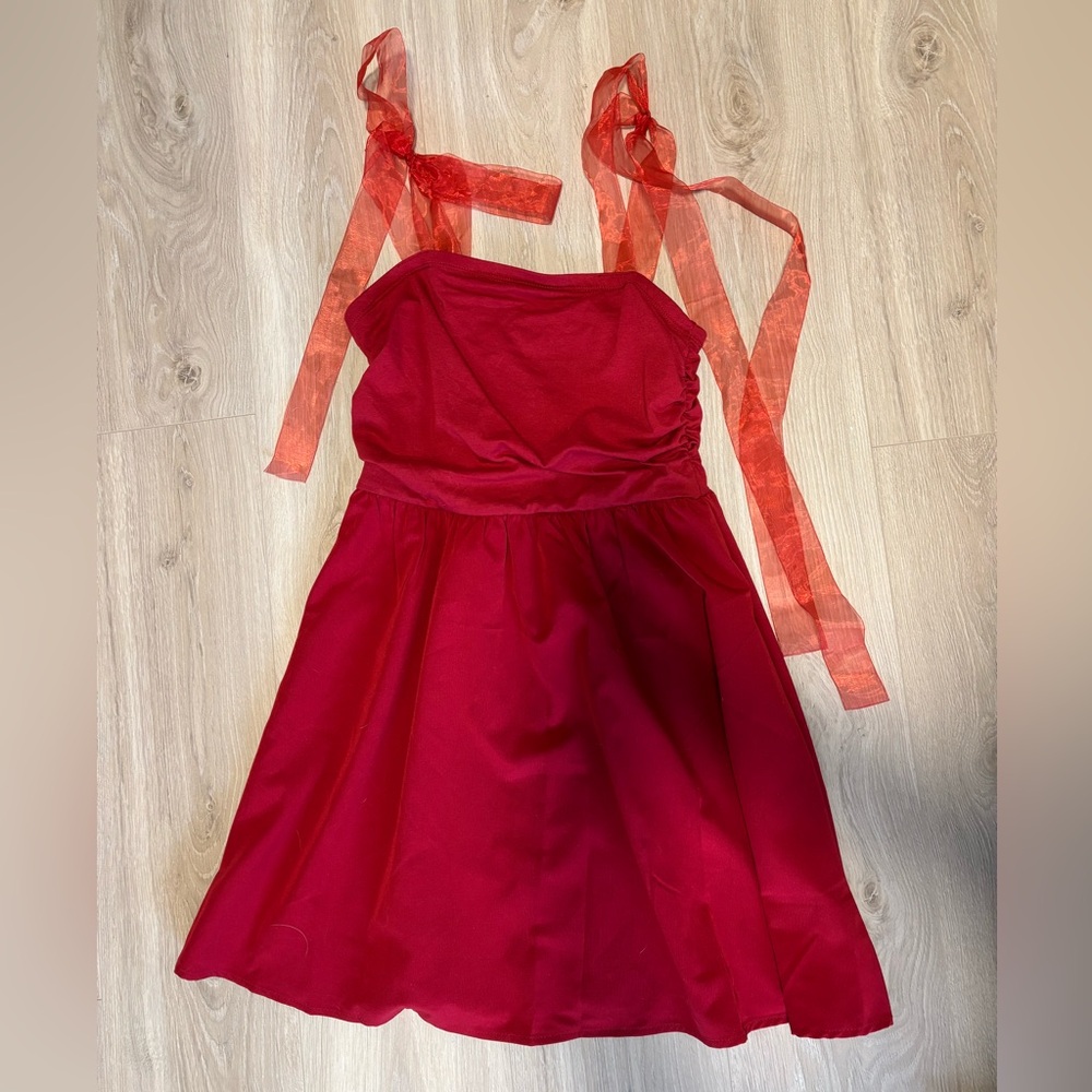 Short flowy dress